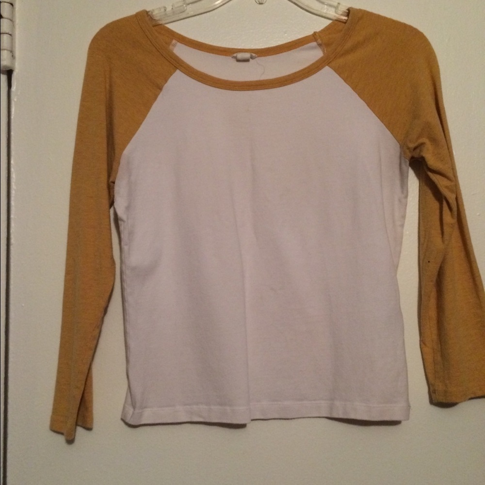 Garage brand top